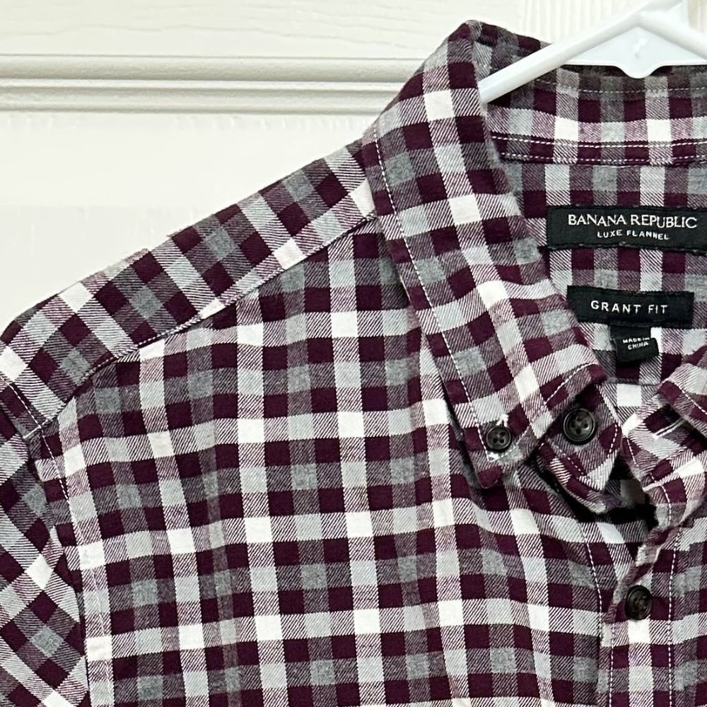 Banana Republic - Luxe Flannel Button Down Shirt - Grant Fit